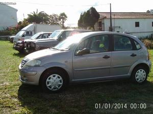 Citroën C3 1.1i A.C / 1 Dono Fevereiro/04 - à venda -