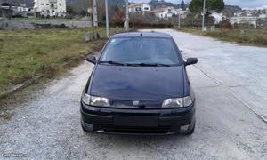 Fiat Punto 1.7 TD Novembro/97 - à venda - Ligeiros