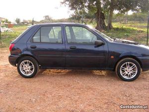 Ford Fiesta 1.2 Dirreçao Assistida Julho/99 - à venda -