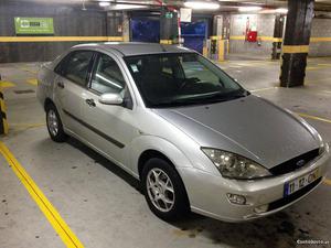 Ford Focus GUIA aceito troca Dezembro/99 - à venda -