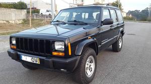 Jeep Cherokee XJ 2.5 TDint. Janeiro/00 - à venda - Pick-up/