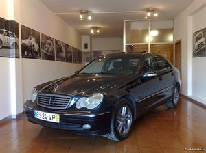 Mercedes-Benz C 200 CDi Avantgarde Outubro/03 - à venda -