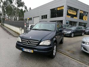 Mercedes-Benz ML  k Junho/99 - à venda - Pick-up/