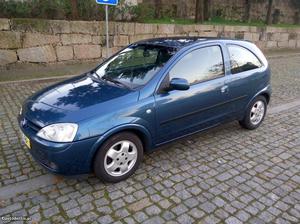 Opel Corsa 1.7 DTI 16v Maio/01 - à venda - Ligeiros