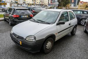 Opel Corsa Van 1.7 D Janeiro/00 - à venda - Comerciais /