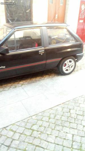 Opel corsa Março/92 - à venda - Ligeiros Passageiros,