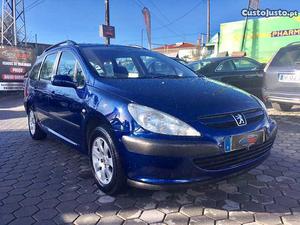 Peugeot 307 SW 1.4 HDI XT Agosto/02 - à venda - Ligeiros