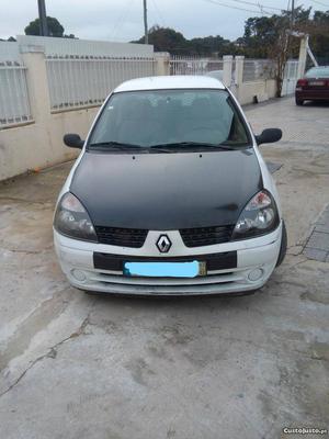 Renault Clio 1.5 dci Fevereiro/03 - à venda - Comerciais /