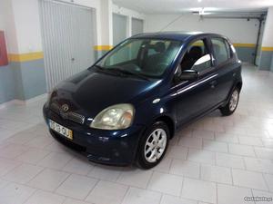 Toyota Yaris 1.0 VVT-i Dezembro/99 - à venda - Ligeiros