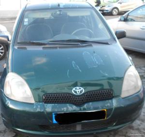 Toyota Yaris SCP1OL-CHMRKW Maio/03 - à venda - Ligeiros