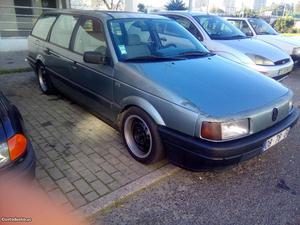 VW Passat 1.9td Fevereiro/89 - à venda - Ligeiros