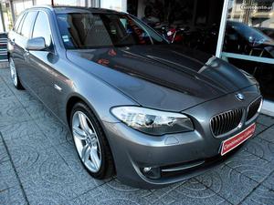 BMW 520 d Touring Auto Novembro/10 - à venda - Ligeiros