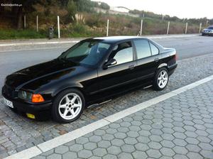 BMW cv impecável Março/92 - à venda - Ligeiros