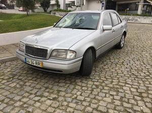 Mercedes c250 d aceito retoma Abril/94 - à venda - Ligeiros