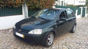 Opel Corsa estimado  Agosto/02 - à venda - Ligeiros