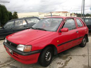 Toyota Starlet 1.5D 2 Lug Agosto/92 - à venda - Comerciais