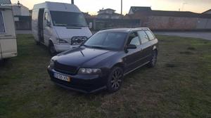 Audi A avant Abril/96 - à venda - Ligeiros