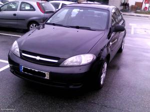 Chevrolet Lacetti 1.4 se ac Maio/05 - à venda - Ligeiros