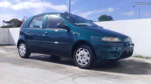 Fiat Punto 1.2 8v Junho/02 - à venda - Ligeiros