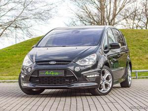 Ford S-Max Titanium S 7L Abril/11 - à venda - Monovolume /