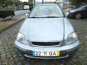 Honda Civic 1.4i s Março/97 - à venda - Ligeiros