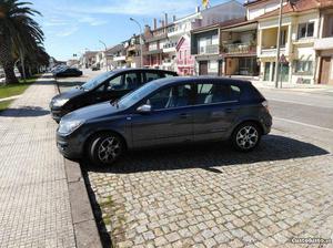 Opel Astra 1.3 cosmo Fevereiro/07 - à venda - Ligeiros