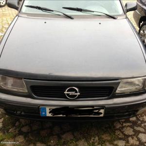 Opel Astra 1.7 tds isuzu Abril/97 - à venda - Ligeiros