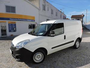 Opel Combo 1.3 CDTI com Iva Novembro/12 - à venda -