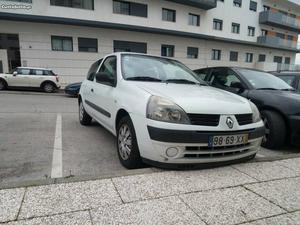 Renault clio 1.5dci AC Setembro/04 - à venda - Comerciais /