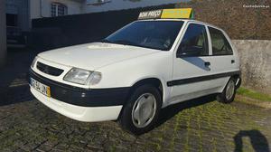 Citroen Saxo 1.5 Diesel 5lugares Janeiro/98 - à venda -