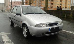 Ford Fiesta C/ Dir. Assistida Março/97 - à venda -