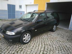 Opel Astra 1.7td Julho/95 - à venda - Ligeiros Passageiros,