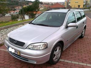 Opel Astra Caravan (km) Junho/00 - à venda - Ligeiros