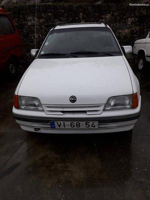 Opel Kadett Comercial Fevereiro/90 - à venda - Ligeiros