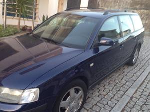 Ou troco vw passat Junho/00 - à venda - Ligeiros