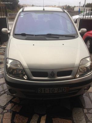 Renault Scénic 1.9 DTI Março/00 - à venda - Ligeiros