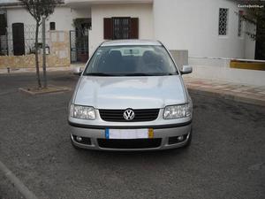 VW Polo 1.0 GASOLINA COM A/C Janeiro/02 - à venda -