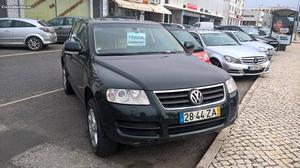 VW Touareg fuul extras Setembro/04 - à venda - Ligeiros