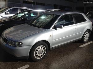 Audi A3 1.6 Abril/98 - à venda - Ligeiros Passageiros,