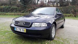 Audi A4 Nacional - 1 Dono Junho/97 - à venda - Ligeiros