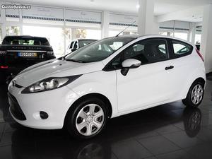 Ford Fiesta Van 1.2 TDI Trend Dezembro/12 - à venda -