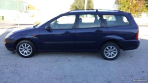 Ford Focus 1.6 gasolina Junho/99 - à venda - Ligeiros