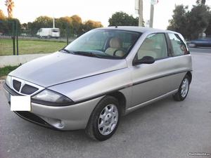 Lancia Y km1rgistonegcvl Outubro/99 - à venda -