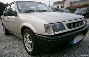 Opel Corsa 1.7 TD 5 pts IAC Dezembro/91 - à venda -