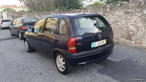 Opel Corsa 12v Abril/99 - à venda - Ligeiros Passageiros,