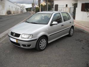 VW Polo 1.0 GASOLINA com a/c Janeiro/02 - à venda -