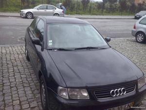 Audi A3 1.6 gasolina Julho/99 - à venda - Ligeiros