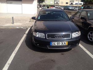 Audi A4 2.5 TDI Quattro Janeiro/04 - à venda - Ligeiros