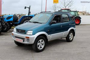 Daihatsu Terios v SX Janeiro/98 - à venda - Pick-up/