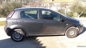 Fiat Punto 1.3 Mjet - EVO Abril/11 - à venda - Ligeiros